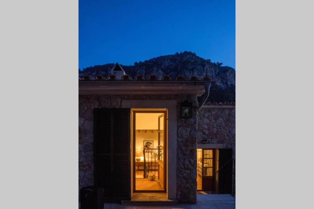 Casa Mistral, Un Paraiso De Mar Y Montana Valldemossa  Exterior foto